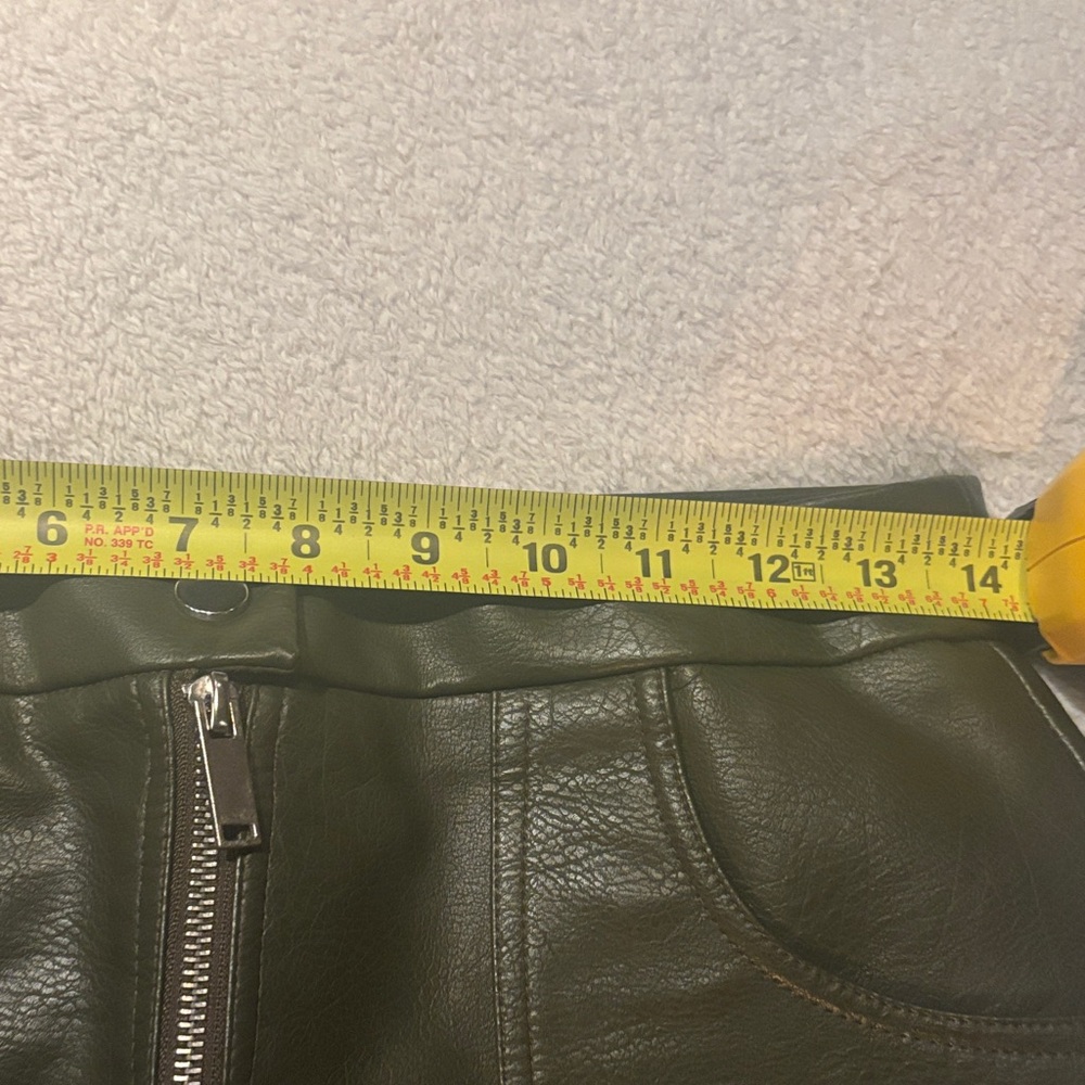 ✨ Stradivarius dark olive green Vegan Skirt - 
EUC 💫 - Picture 7 of 8